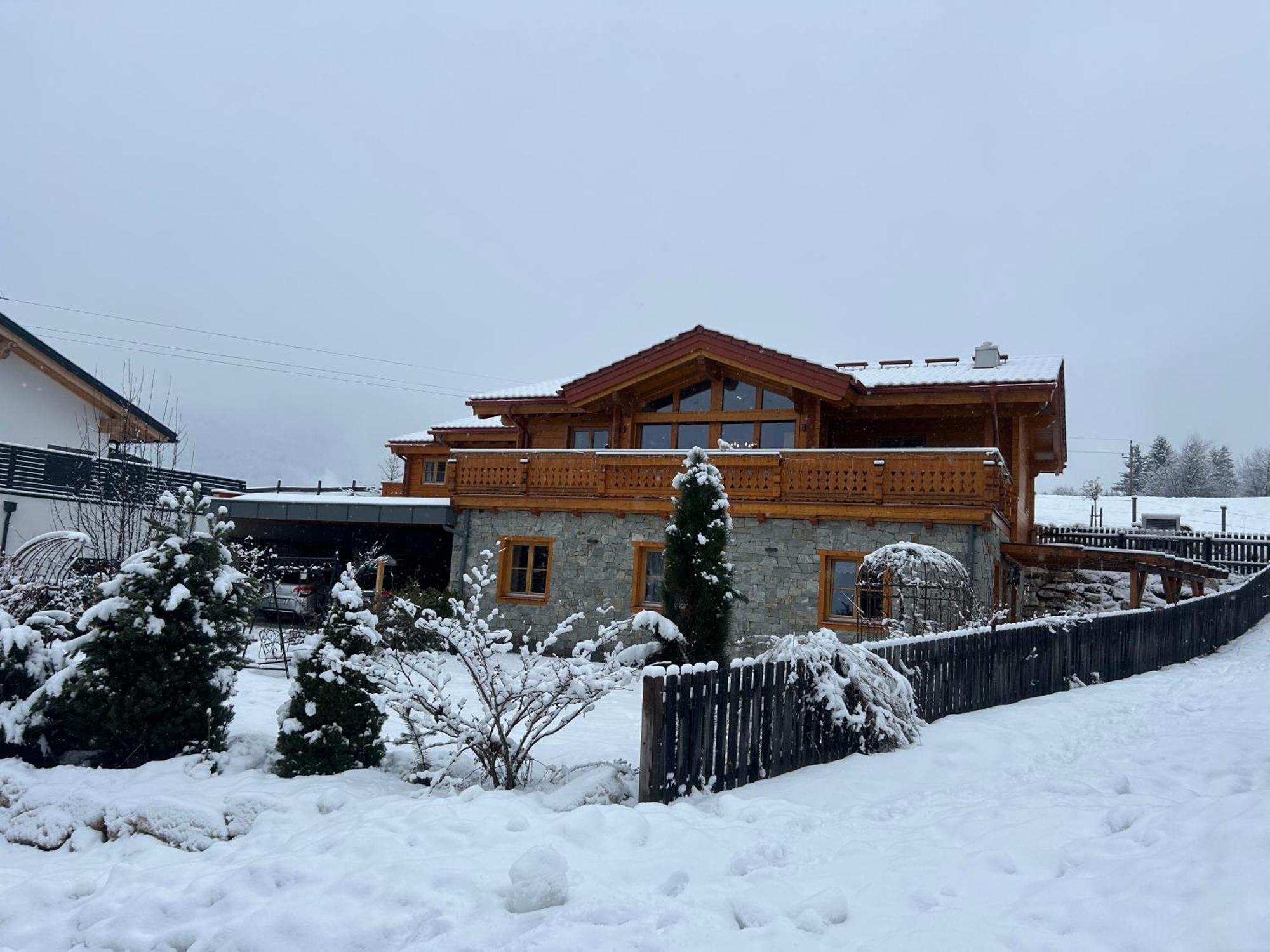 Appartementhaus Alma ภายนอก รูปภาพ